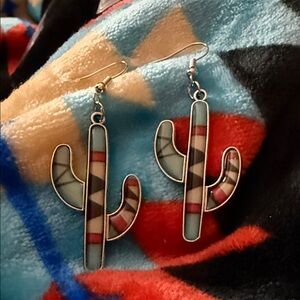NWT 2.5” Cactus Shaped Earrings with Geometric Design